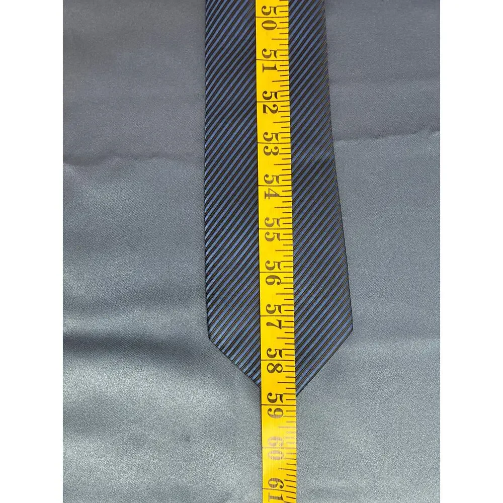 Hisdern Blue and Black Diagonal Pinstripe Necktie Pre-owned‎